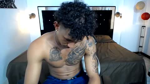 Snapshot of naughty_sebas_ chatting on 01.27.25 SEBAS online show from 01.27.25