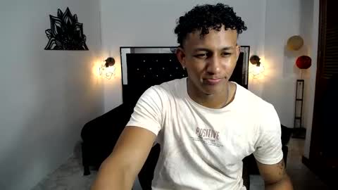 Snapshot of naughty_sebas_ chatting on 03.01.25 SEBAS online show from 03.01.25