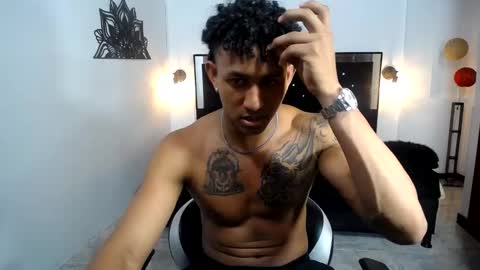Snapshot of naughty_sebas_ chatting on 03.10.25 SEBAS online show from 03.10.25