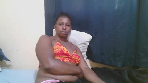 Snapshot of naughty_slender2 chatting on 10.22.25 jn online show from 10.22.25