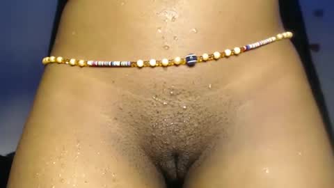 laura online show from 10.11.25