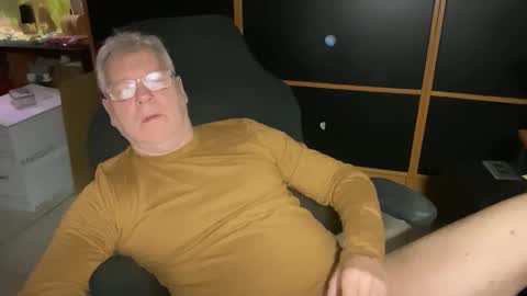 naughtydaddyla online show from 12.22.25