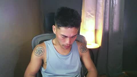 Snapshot of naughtyfuck_boy chatting on 06.25.26 naughtyfuck_boy online show from 06.25.26