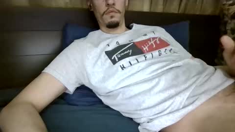 naughtyguy556677 online show from 04.17.26