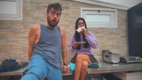 Snapshot of naughtyluxe chatting on 10.06.25 ANDREA STEPH MIKE online show from 10.06.25