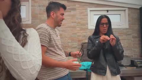 Snapshot of naughtyluxe chatting on 10.17.25 ANDREA STEPH MIKE online show from 10.17.25