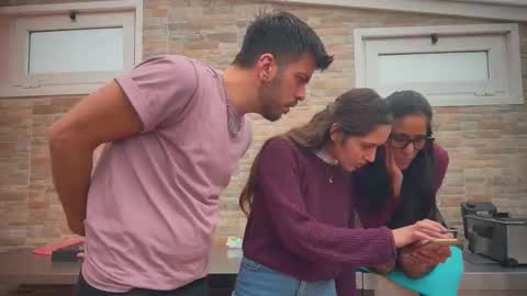 Snapshot of naughtyluxe chatting on 10.29.25 ANDREA STEPH MIKE online show from 10.29.25