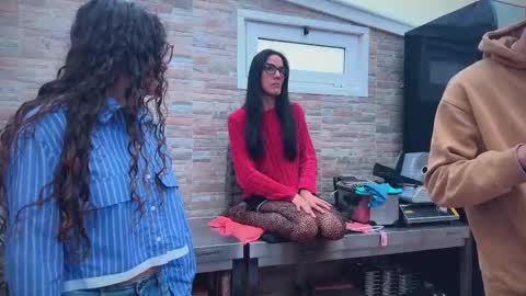 ANDREA STEPH  MIKE online show from 12.02.25