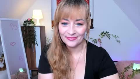 Milana - on air every day except Wednesday from 9 pm to 4 am European time online show from 10.03.25