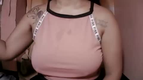 naughtymom_33 online show from 09.09.25