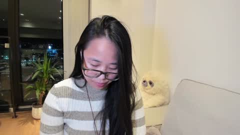 Gigi Chu  online show from 02.04.25