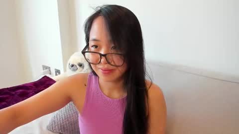 Gigi Chu  online show from 02.20.25