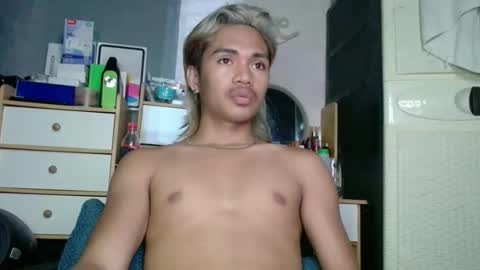 Snapshot of naughtyperfectasian4u chatting on 03.02.26 naughtyperfectasian4u online show from 03.02.26