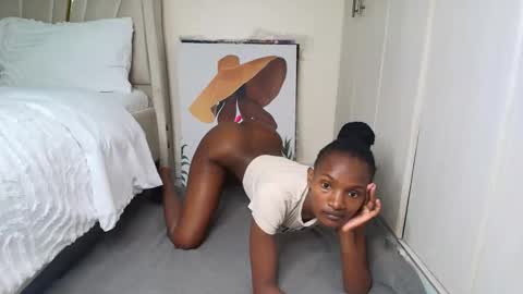 Snapshot of naughtyruby12 chatting on 05.02.26 shyreen online show from 05.02.26