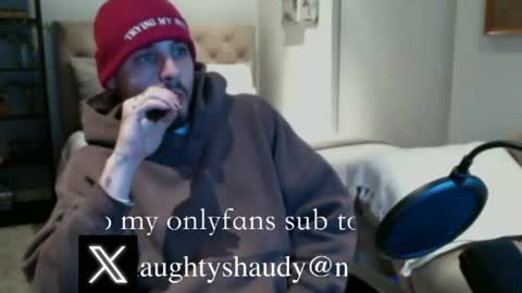 Snapshot of naughtyshaudy chatting on 06.26.26 Naughty Shaudy online show from 06.26.26