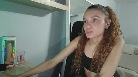 Arantxa online show from 09.27.25