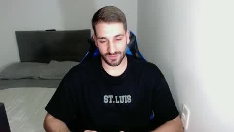 Snapshot of naugthy18boy chatting on 02.10.25 Nico online show from 02.10.25