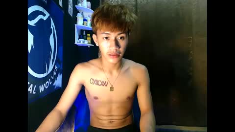 Snapshot of naugthyboyloy chatting on 10.14.25 Loy online show from 10.14.25