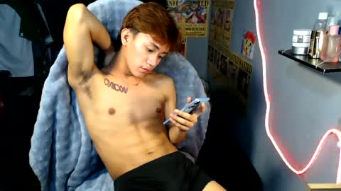Snapshot of naugthyboyloy chatting on 07.28.26 Loy online show from 07.28.26