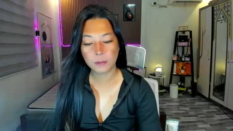 Snapshot of naugtycummer69 chatting on 06.07.26 JAY online show from 06.07.26