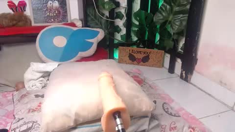 Snapshot of nauthy_jason chatting on 03.08.25 JOIN NOW BEBE online show from 03.08.25