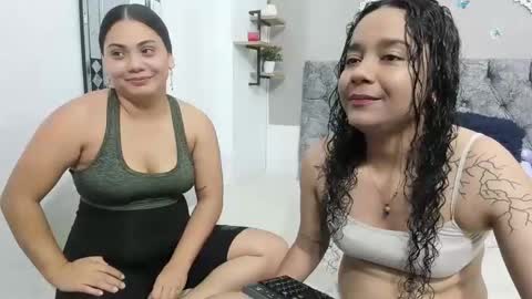 nay_and_aleja online show from 01.30.25