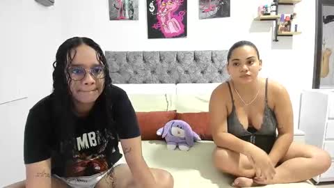 nay_and_aleja online show from 05.20.26