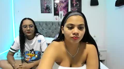 Snapshot of nay_and_aleja chatting on 06.27.26 nay_and_aleja online show from 06.27.26