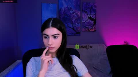 Naya online show from 01.12.26