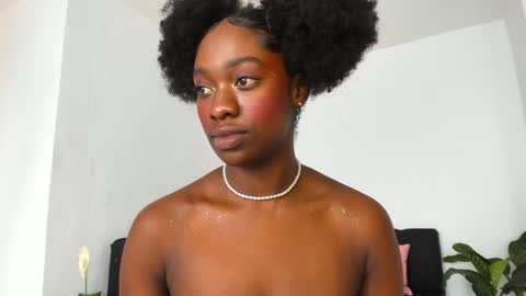 Nayah Williams  - OnlyFans  online show from 12.12.24