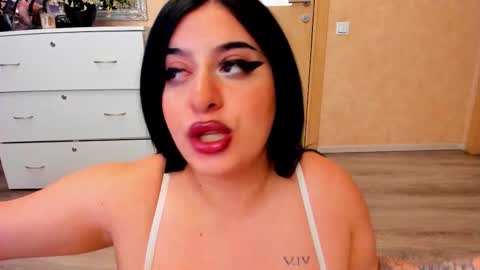 Snapshot of nayanoirx chatting on 02.24.26 Eliza online show from 02.24.26