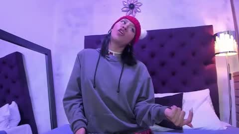 Snapshot of nayara_macherano chatting on 02.20.25 nayara_macherano online show from 02.20.25