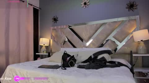 Snapshot of nayara_macherano chatting on 09.28.25 nayara_macherano online show from 09.28.25