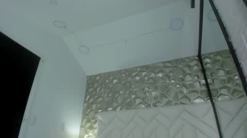 Snapshot of nayara_macherano chatting on 10.30.25 nayara_macherano online show from 10.30.25