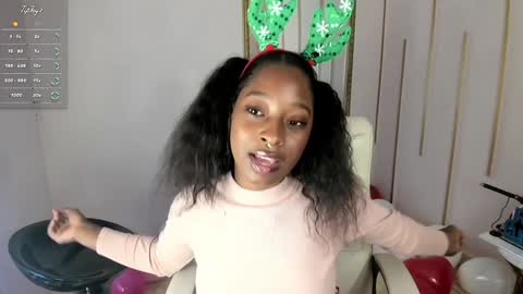 Nayaris 3 online show from 12.17.24