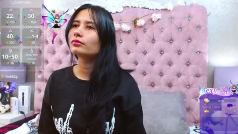 Naye  online show from 01.15.25