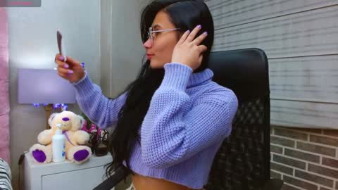 Naye  online show from 01.16.25