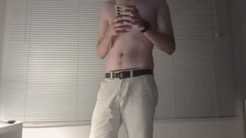 Snapshot of nayesie02 chatting on 11.02.25 nayesie02 online show from 11.02.25