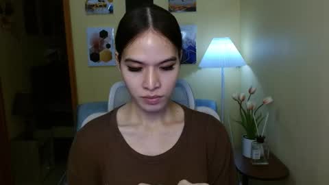 Nayika Huge online show from 09.14.25