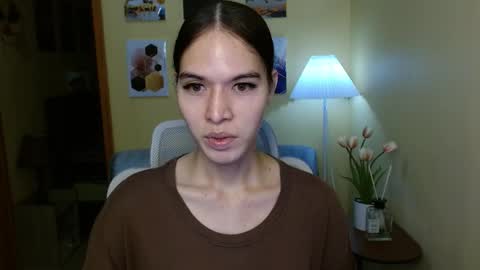 Nayika Huge online show from 09.17.25