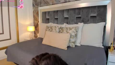    online show from 09.23.25