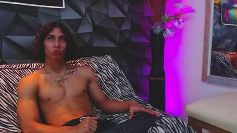 Snapshot of nazper_ chatting on 02.15.25 Nazper online show from 02.15.25