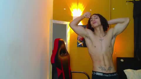 Snapshot of nazper_ chatting on 02.21.25 Nazper online show from 02.21.25