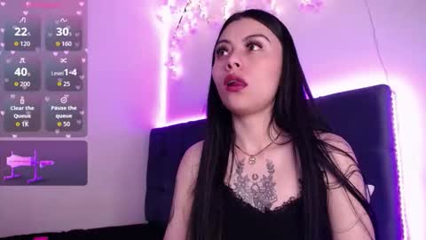 Snapshot of nea_lm chatting on 09.29.25 nea-- online show from 09.29.25