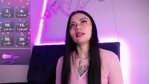 Snapshot of nea_lm chatting on 10.14.25 nea-- online show from 10.14.25