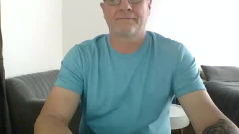 Snapshot of neckdown12 chatting on 11.07.25 neckdown12 online show from 11.07.25