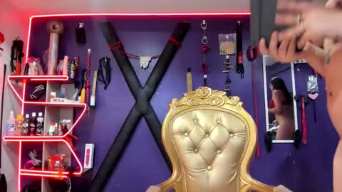 Camille online show from 11.28.25