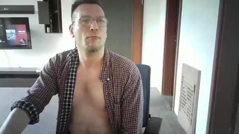 Snapshot of needfullthx chatting on 03.01.25 Sebastian online show from 03.01.25