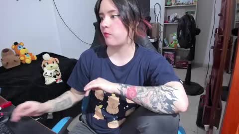 Geek Nicole    im Neeko UwU online show from 04.19.26