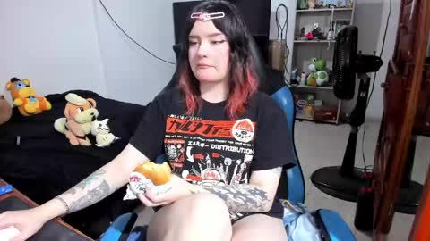 Geek Nicole    im Neeko UwU online show from 05.26.26